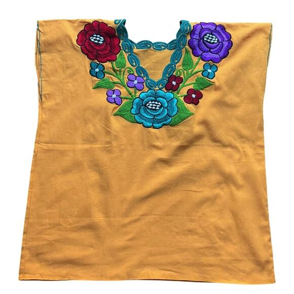 Mexican Blouse Yellow Artisanal Floral Top from Chiapas Embroidered - Picture 6 of 6